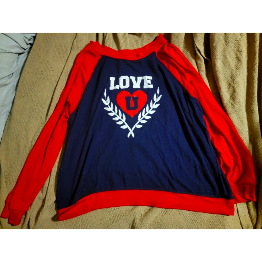 Long sleeve top